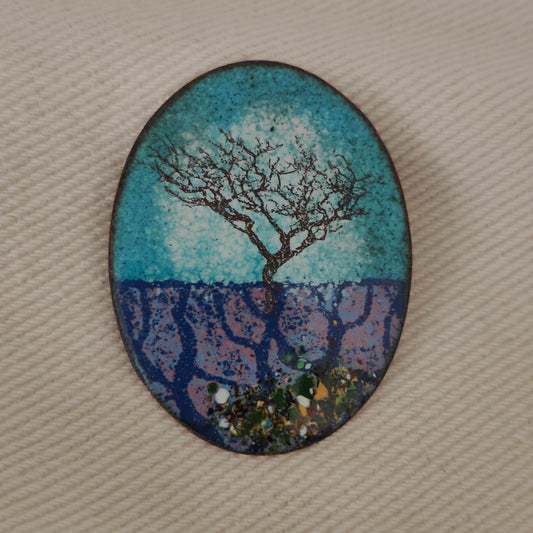 Windswept tree brooch