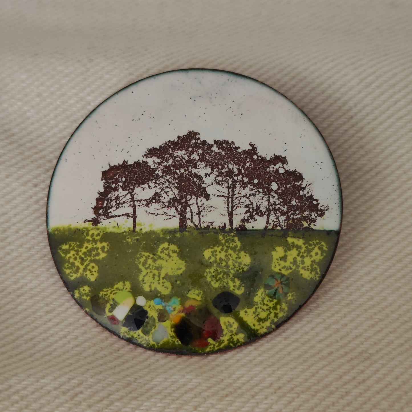 Tree brooch